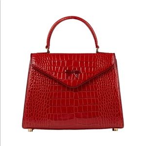 ISO any Hayden Lasher bag